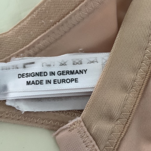 FELINA nude full cup bra with dot patterns. 34 E - Picture 7 of 8